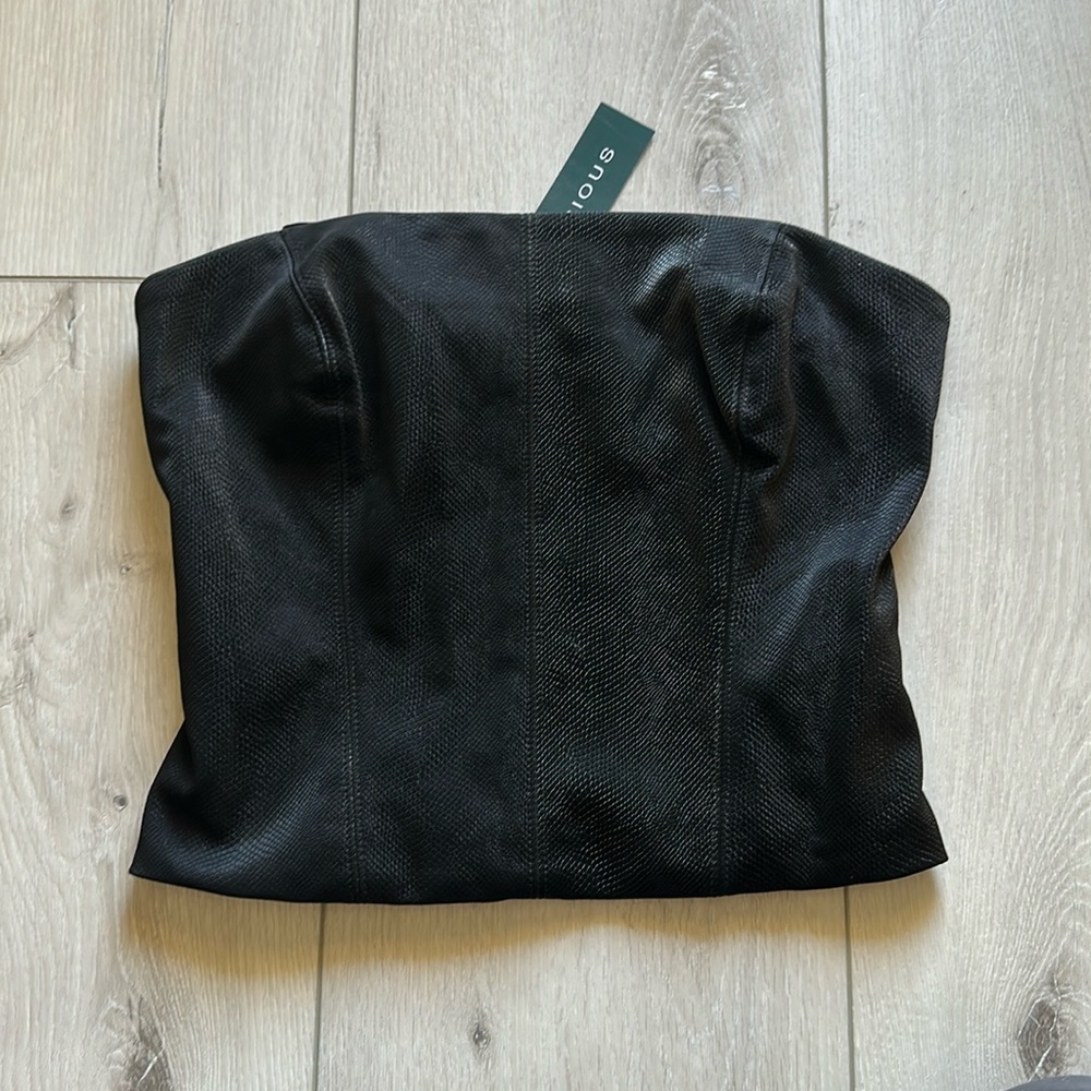 NWT black snakeskin tub top // Size medium
